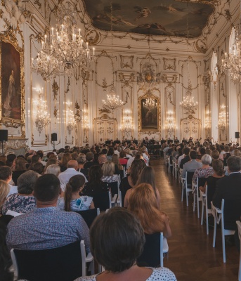 Academy Kroměříž: Slavnostní koncert s Dvořákem a Smetanou