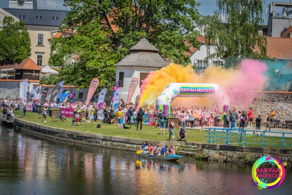 Barvám Neutečeš České Budějovice