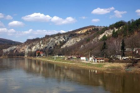 Naučná stezka NPR Karlštejn